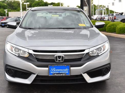 Used 2018 Honda Civic EX image 4