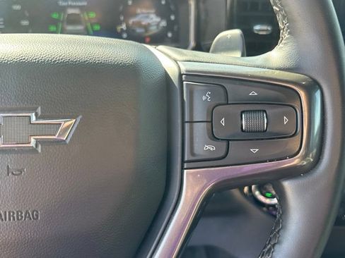 Used 2023 Chevrolet Silverado 1500 ZR2 w/ Technology Package AWD/4WD image 10