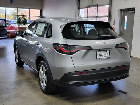 Certified 2023 Honda HR-V LX image 7
