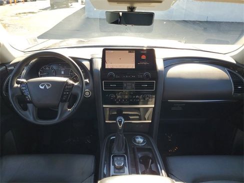 Used 2024 INFINITI QX80 Luxe image 25