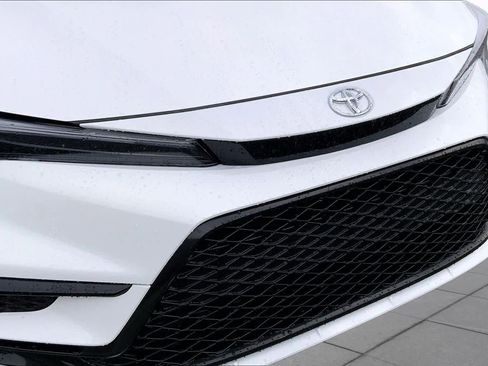 Used 2026 Toyota Corolla XSE FWD image 29
