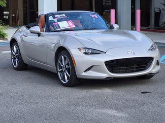 Used 2023 MAZDA MX-5 Miata Grand Touring RWD video 3