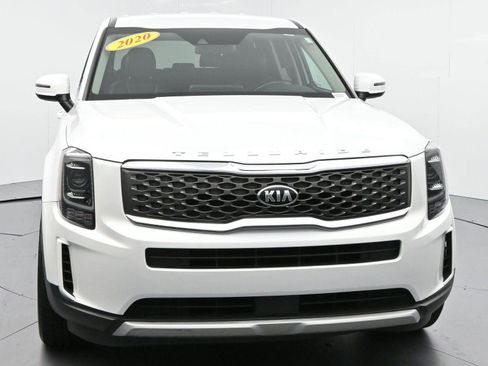 Used 2020 Kia Telluride LX AWD/4WD image 2