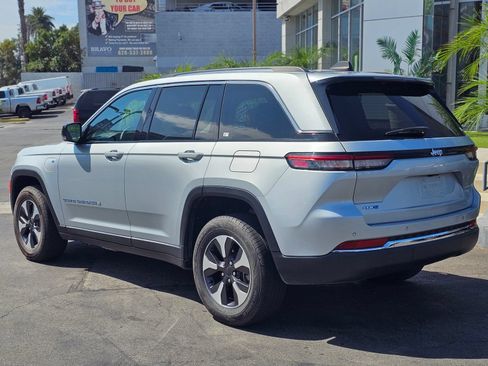 Used 2024 Jeep Grand Cherokee Limited 4xe AWD/4WD image 6