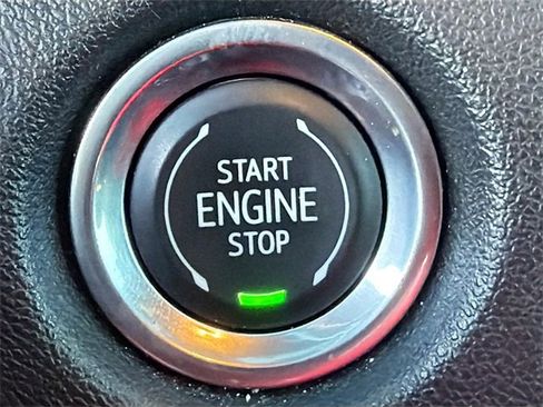 Used 2023 Chevrolet Colorado Trail Boss w/ Technology Package image 33