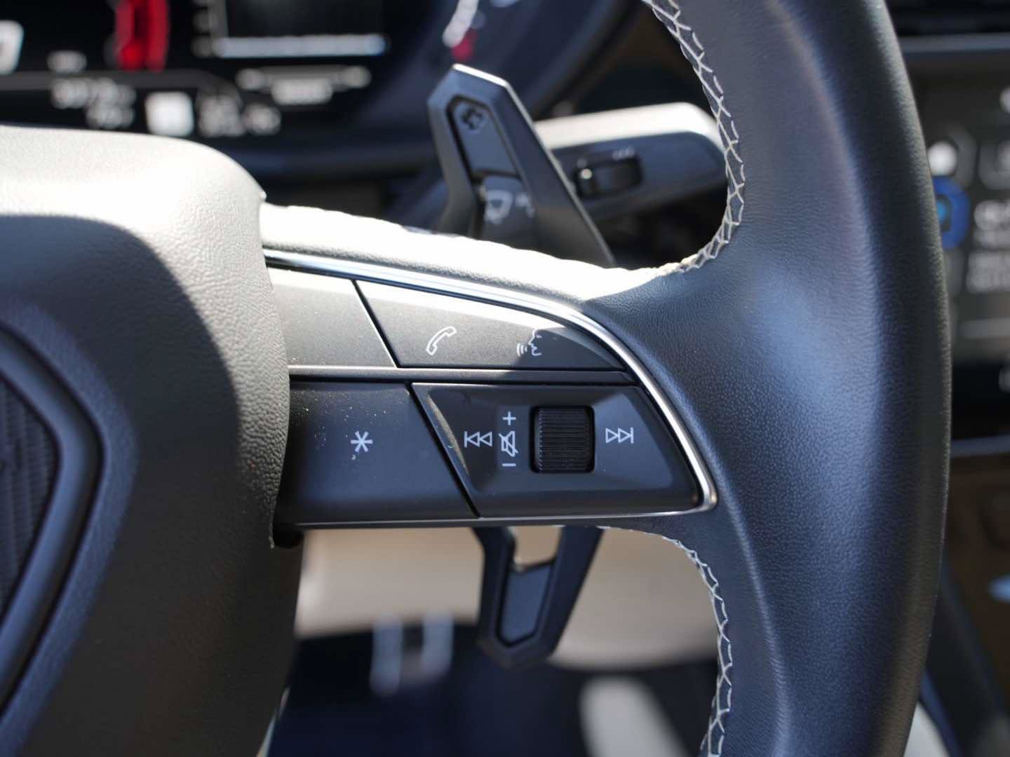 Used 2023 Lamborghini Urus S AWD/4WD image 30