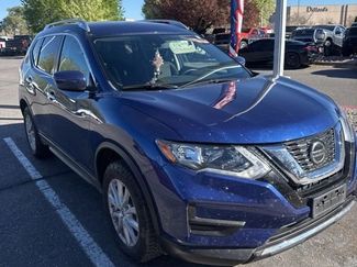 Used 2020 Nissan Rogue SV video 1