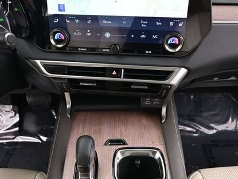 Used 2024 Lexus RX 350h w/ Accessory Package (P1) AWD/4WD image 16