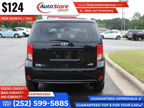 Used 2014 Scion xB FWD image 7