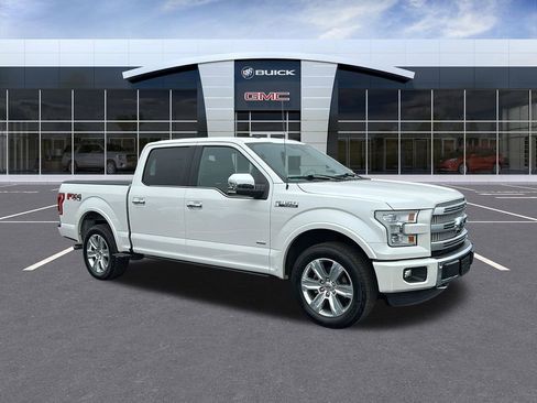 Used 2016 Ford F150 Platinum w/ Equipment Group 701A Luxury image 7