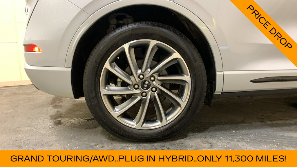 Used 2025 Lincoln Corsair Grand Touring w/ Towing Package AWD/4WD image 16