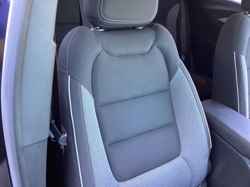 Used 2023 Chevrolet TrailBlazer LT w/ Convenience Package image 17