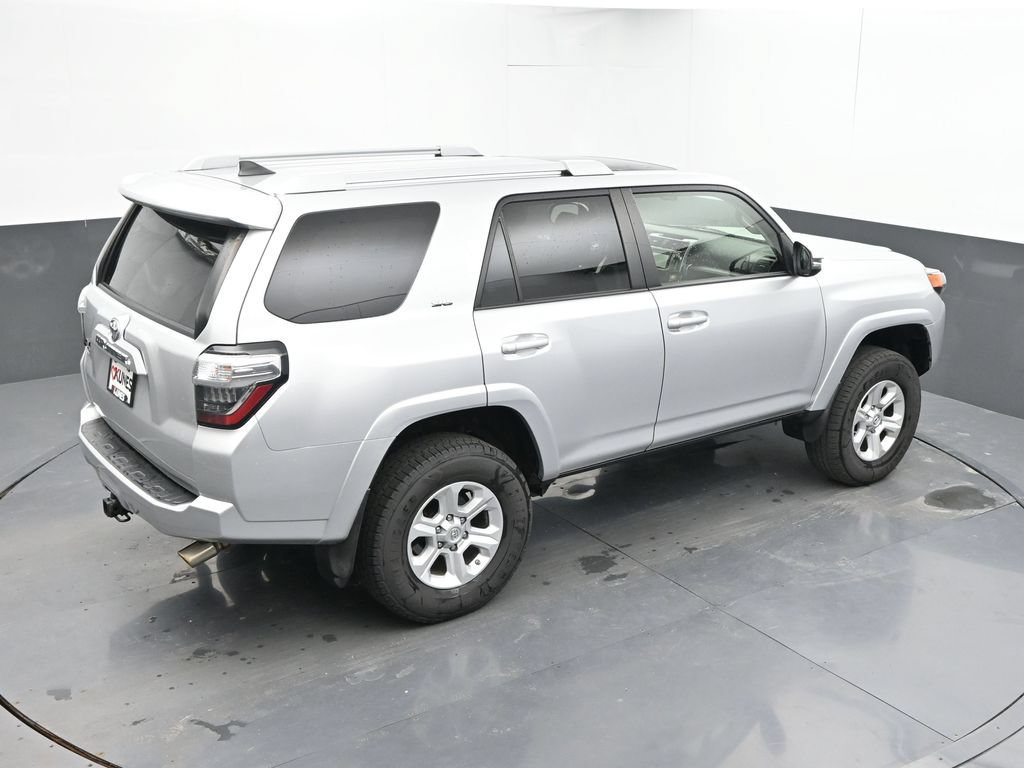 Used 2016 Toyota 4Runner SR5 Premium AWD/4WD image 12
