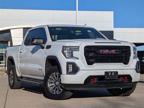 Used 2020 GMC Sierra 1500 AT4 w/ AT4 Premium Package image 2