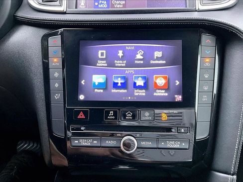 Used 2019 INFINITI QX50 Essential w/ Protection Package FWD image 19
