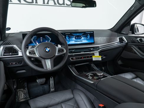 New 2026 BMW X5 xDrive40i w/ M Sport Package AWD/4WD image 16