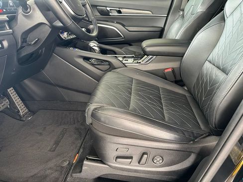 Used 2024 Kia Telluride SX Prestige X-Line AWD/4WD image 13