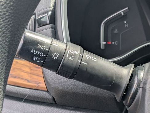 Used 2018 Honda CR-V EX image 19