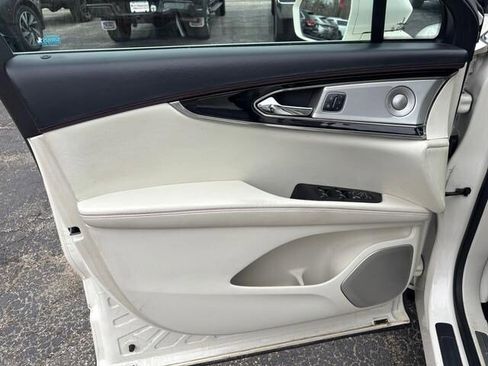 Used 2016 Lincoln MKX Black Label w/ Technology Package AWD/4WD image 10