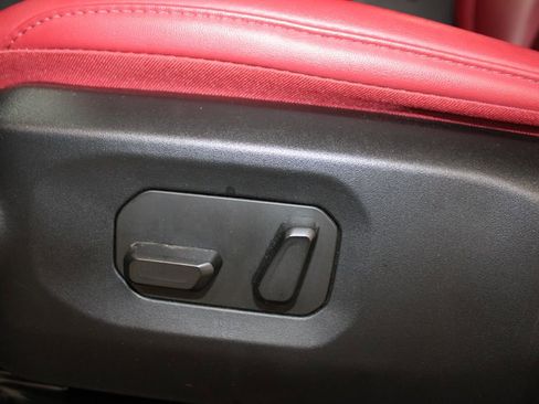 Used 2024 Jeep Wrangler Unlimited Rubicon 392 image 28