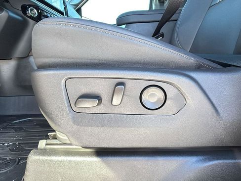 New 2026 GMC Sierra 1500 SLT w/ SLT Premium Plus Package image 23