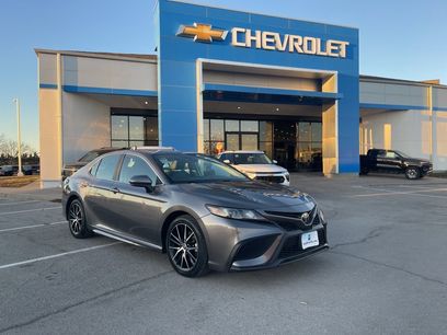 Used 2021 Toyota Camry SE