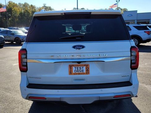 Used 2023 Ford Expedition Max Platinum image 12