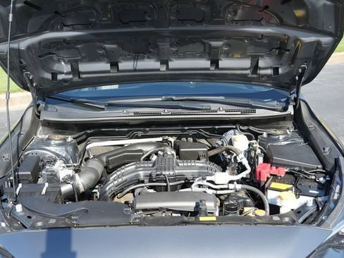 Used 2024 Subaru Crosstrek 2.0i Premium AWD/4WD image 14