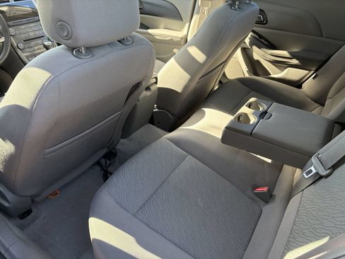 Used 2013 Chevrolet Malibu LS FWD image 11
