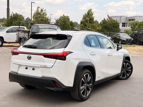 Used 2020 Lexus UX 250h w/ Premium Package AWD/4WD image 7