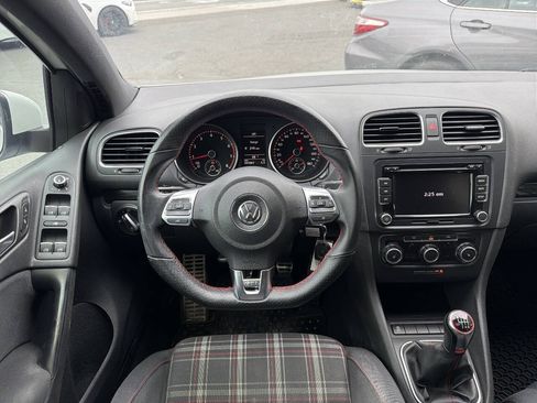 Used 2011 Volkswagen GTI 4-Door FWD image 26