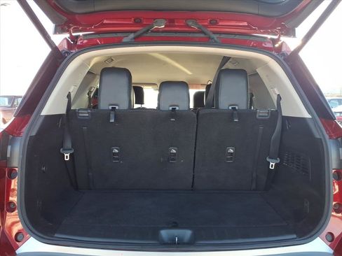 Used 2023 Nissan Pathfinder SL image 11