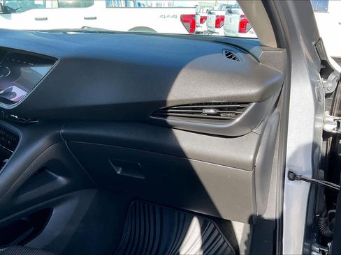 Used 2023 Buick Envision Preferred image 17