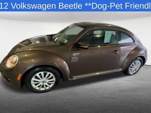 Used 2012 Volkswagen Beetle 2.5 image 4