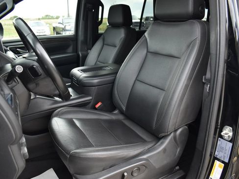 Used 2023 Chevrolet Tahoe LT AWD/4WD image 13
