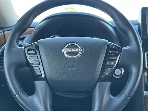 Used 2023 Nissan Armada SL w/ Captain's Chairs Package image 27