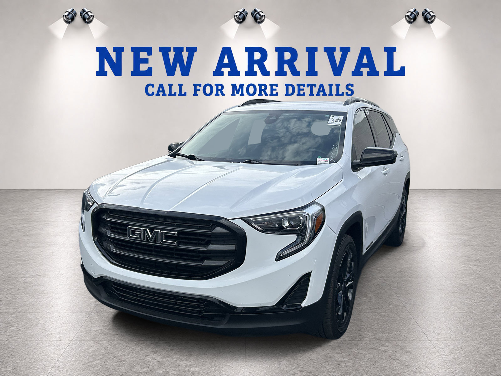 Used 2020 GMC Terrain SLE w/ Elevation Edition FWD image 2
