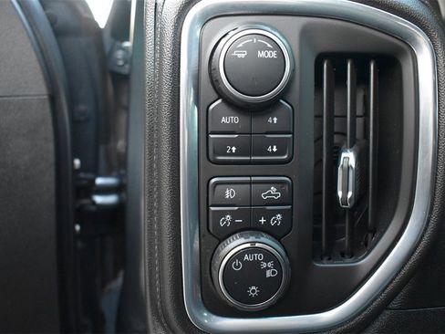 Used 2022 Chevrolet Silverado 1500 RST image 25