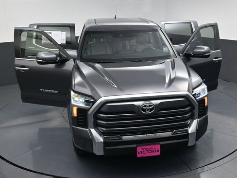Used 2025 Toyota Tundra Limited image 23