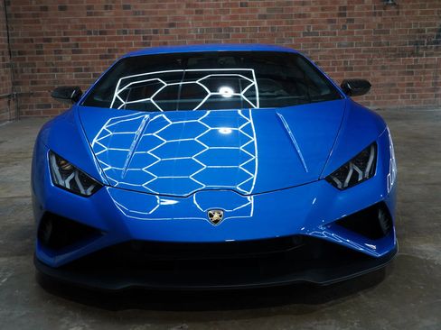 Used 2020 Lamborghini Huracan EVO RWD image 7