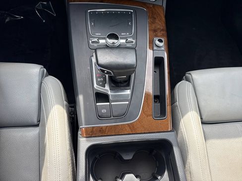 Used 2018 Audi Q5 2.0T Premium Plus w/ Premium Plus Package AWD/4WD image 23