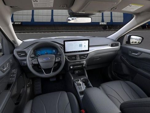 New 2026 Ford Escape SE w/ PHEV Premium Package image 9