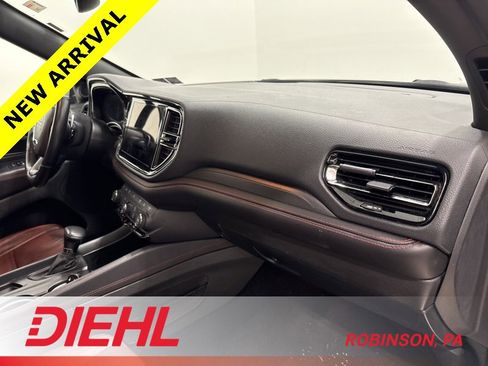 Certified 2023 Dodge Durango GT image 17