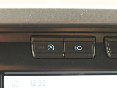 Used 2023 Ford F150 Lariat RWD image 6