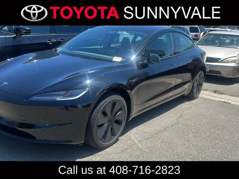 Used 2025 Tesla Model 3 Long Range RWD image 1