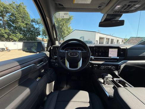 New 2026 GMC Sierra 1500 SLT w/ SLT Premium Plus Package AWD/4WD image 2