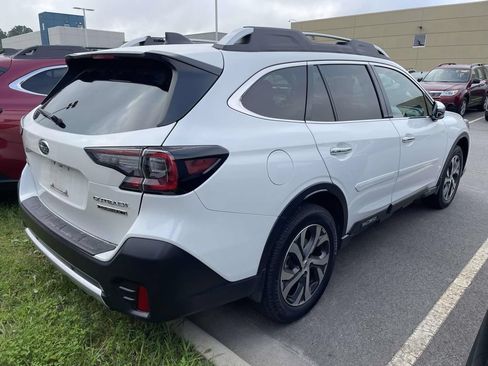 Used 2021 Subaru Outback Touring XT AWD/4WD image 4