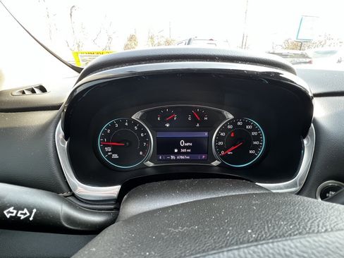 Used 2021 Chevrolet Traverse LT w/ LPO, Cargo Package image 22