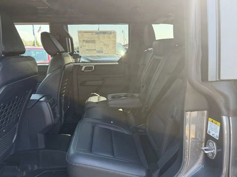 New 2026 Ford Bronco Big Bend w/ Black Diamond Package AWD/4WD image 10