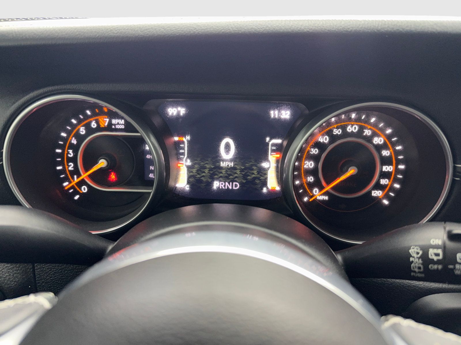 Used 2018 Jeep Wrangler Unlimited Sahara AWD/4WD image 22